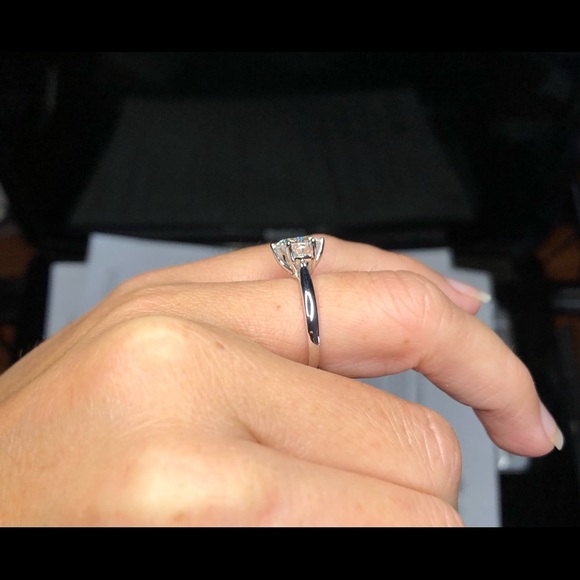 2ct moissanite 14k white gold ring with Certificate - Picture 8 of 13